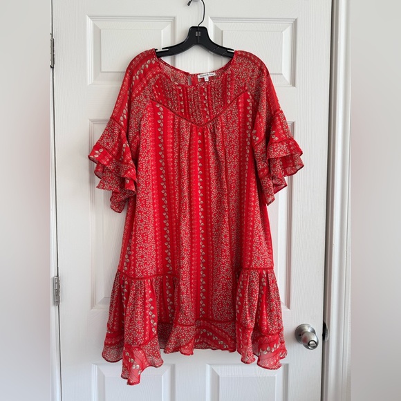 See And Be Seen Dresses & Skirts - Flirty Red Patterned Midi Dress with Ruffle Sleeves